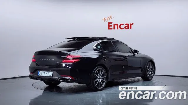 Genesis G70 2021 thumb 10