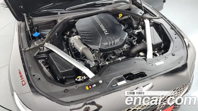 Genesis G70 2021 thumb 3