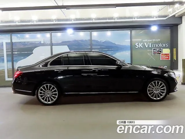Mercedes-Benz E-Class 2020 thumb 5