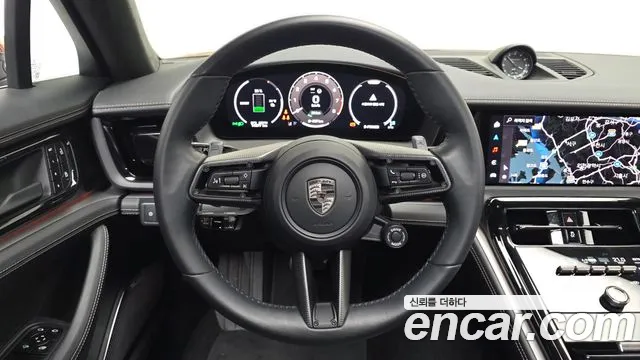 Porsche Panamera 2024 thumb 3
