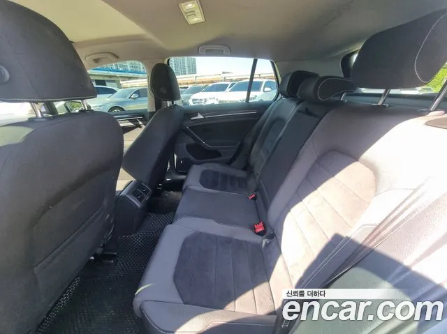 Volkswagen Golf 2013 thumb 2