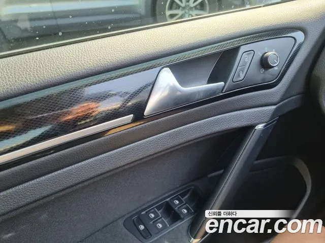 Volkswagen Golf 2013 thumb 9