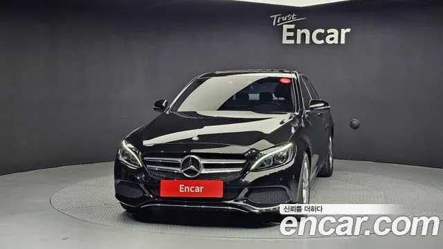 Mercedes-Benz C-Class 2017 thumb 6