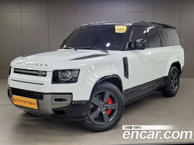 Land Rover Defender 2023 thumb 10