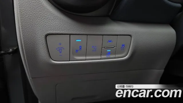 Hyundai Kona 2018 thumb 10