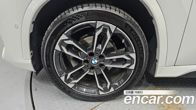 BMW X1 2025 thumb 10