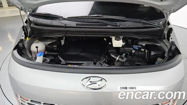 Hyundai Staria 2021 thumb 7