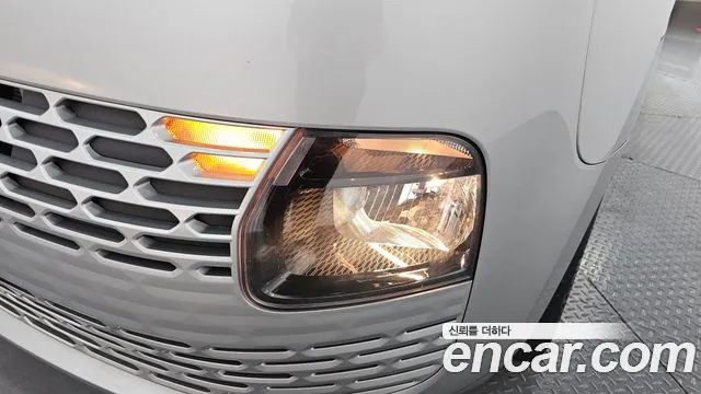 Hyundai Staria 2021 thumb 8