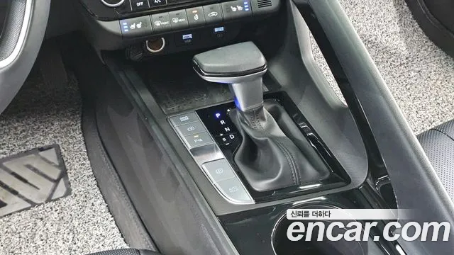 Hyundai Elantra 2021 thumb 8