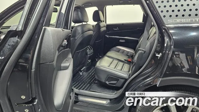 Kia Sorento 2015 thumb 5