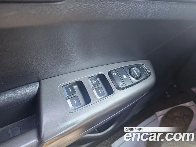 Kia Sportage 2017 thumb 12
