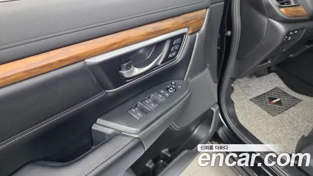 Honda CR-V 2017 thumb 2
