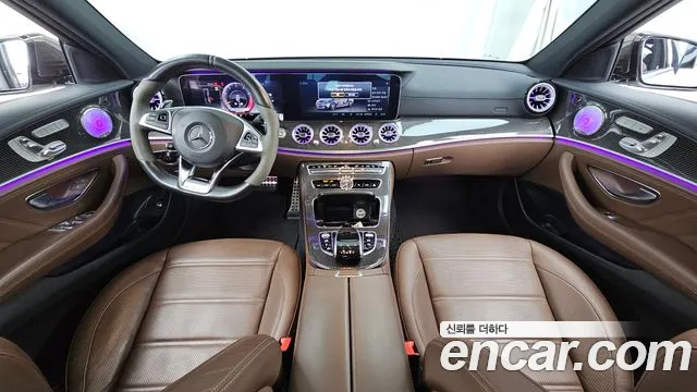 Mercedes-Benz E-Class 2018 thumb 10