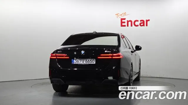 BMW 5 серии 2026 thumb 8
