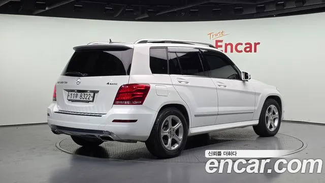 Mercedes-Benz GLC-Класс 2015 thumb 9