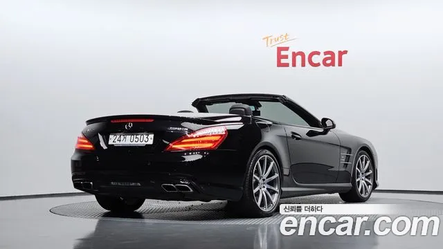 Mercedes-Benz SL-Класс 2015 thumb 12
