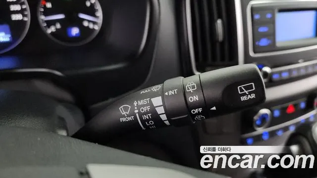 Hyundai Staria 2021 thumb 9