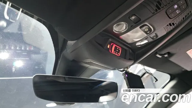 Peugeot 5008 2021 thumb 12