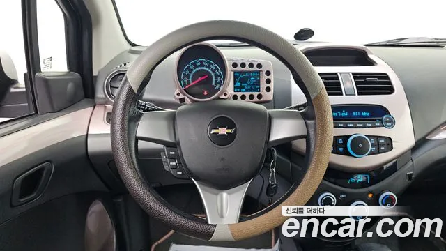 Chevrolet Spark 2012 thumb 9