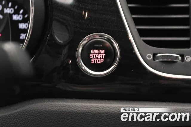 Kia Carnival 2019 thumb 11