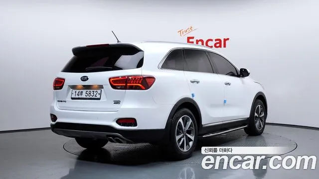 Kia Sorento 2018 thumb 8