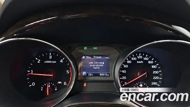 Kia Carnival 2019 thumb 11