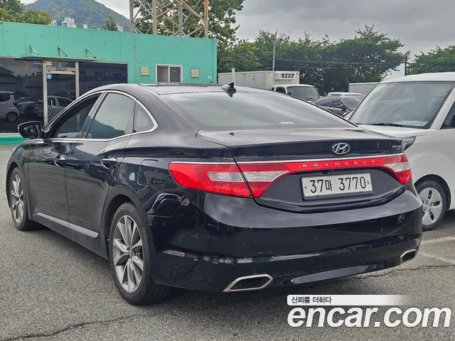 Hyundai Grandeur 2016 thumb 8