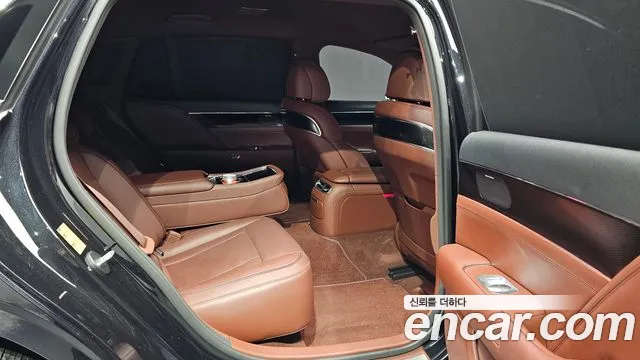 Genesis G90 2022 thumb 7