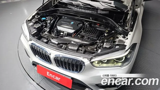BMW X1 2016 thumb 8
