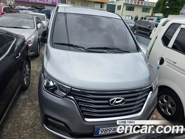 Hyundai Staria 2020 thumb 6