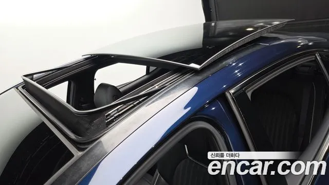 Genesis G70 2019 thumb 3