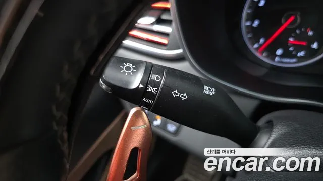Genesis G70 2019 thumb 9