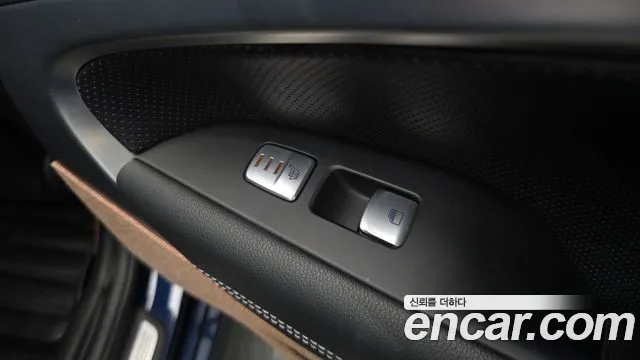 Genesis G70 2019 thumb 6