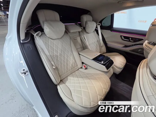 Mercedes-Benz S-Class 2024 thumb 3