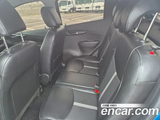 Chevrolet Spark 2018 thumb 5