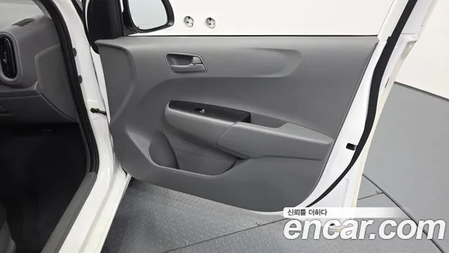 Kia Morning 2018 thumb 11