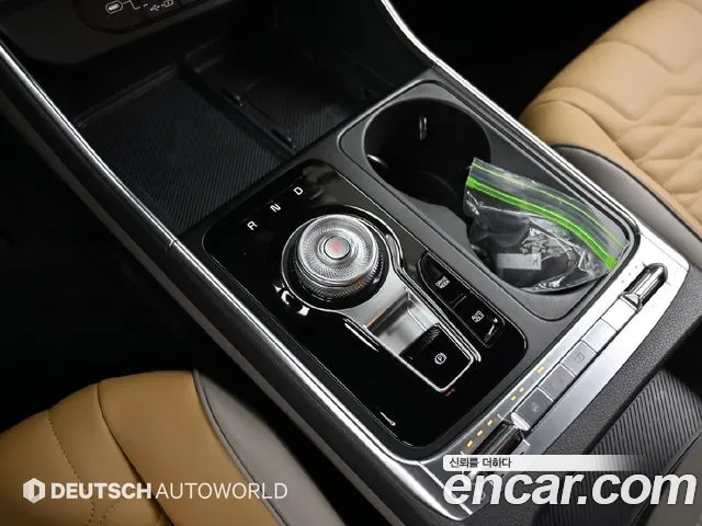 Kia Carnival 2024 thumb 4