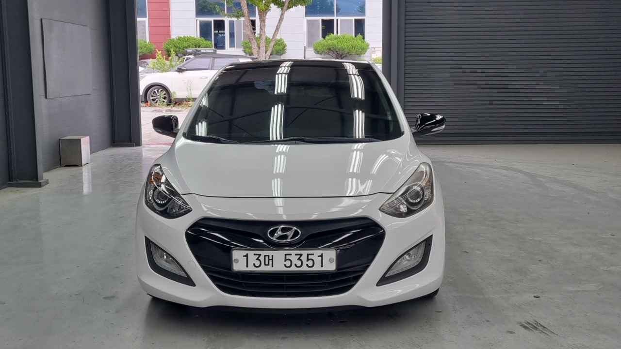 Hyundai i30 2013 thumb 8