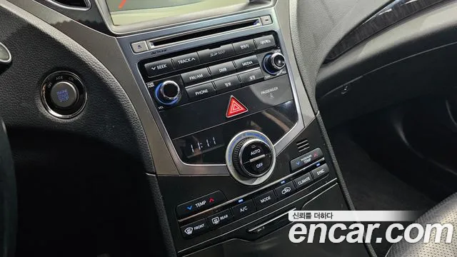 Hyundai Grandeur 2015 thumb 8