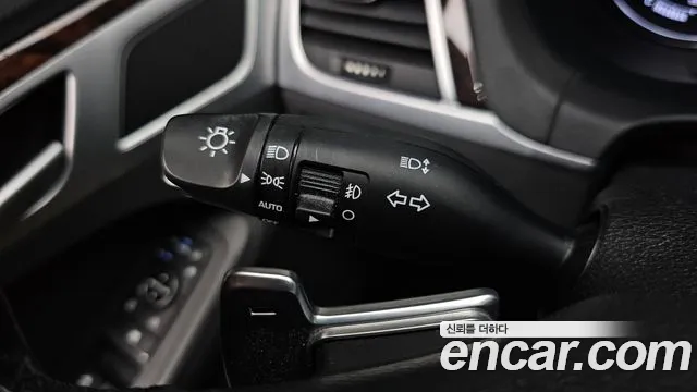Hyundai Genesis 2016 thumb 3