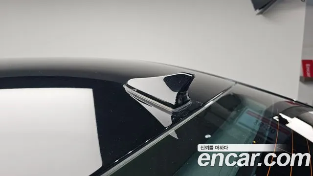 Hyundai Genesis 2016 thumb 4
