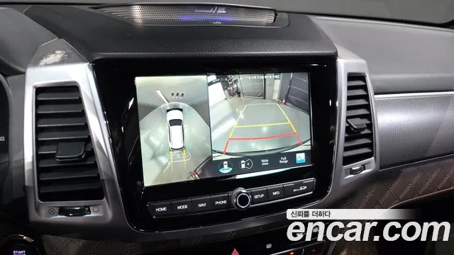 KGM Rexton 2022 thumb 2