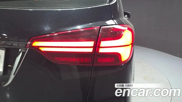 KGM Rexton 2022 thumb 9