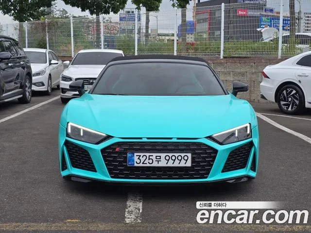 Audi R8 2021 thumb 3