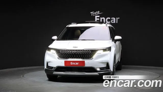 Kia Carnival 2021 thumb 8