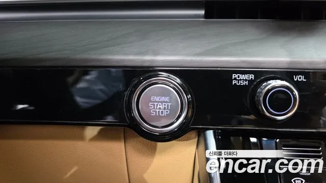 Kia Carnival 2021 thumb 11