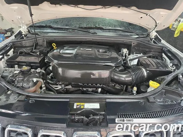 Jeep Grand Cherokee 2019 thumb 6