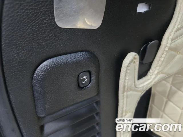 Jeep Grand Cherokee 2019 thumb 8