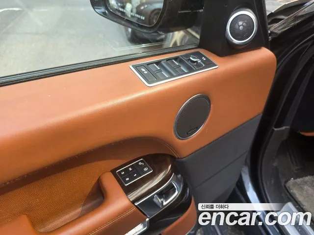Land Rover Range Rover 2016 thumb 7