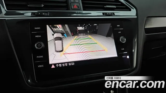 Volkswagen Tiguan 2019 thumb 3